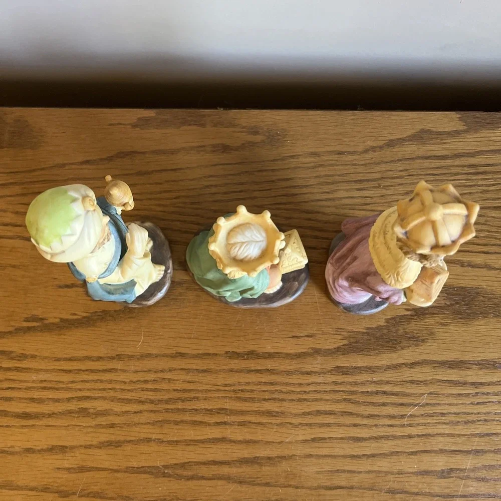 Creative Art Flowers Inc vintage three